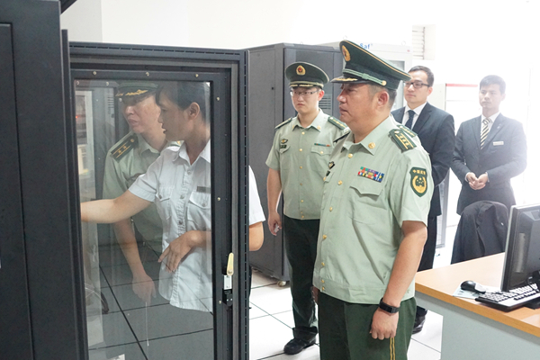 王军支队长赴新北万达广场检查指导消防安全工